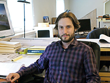 placeholders/380x285/1.jpg